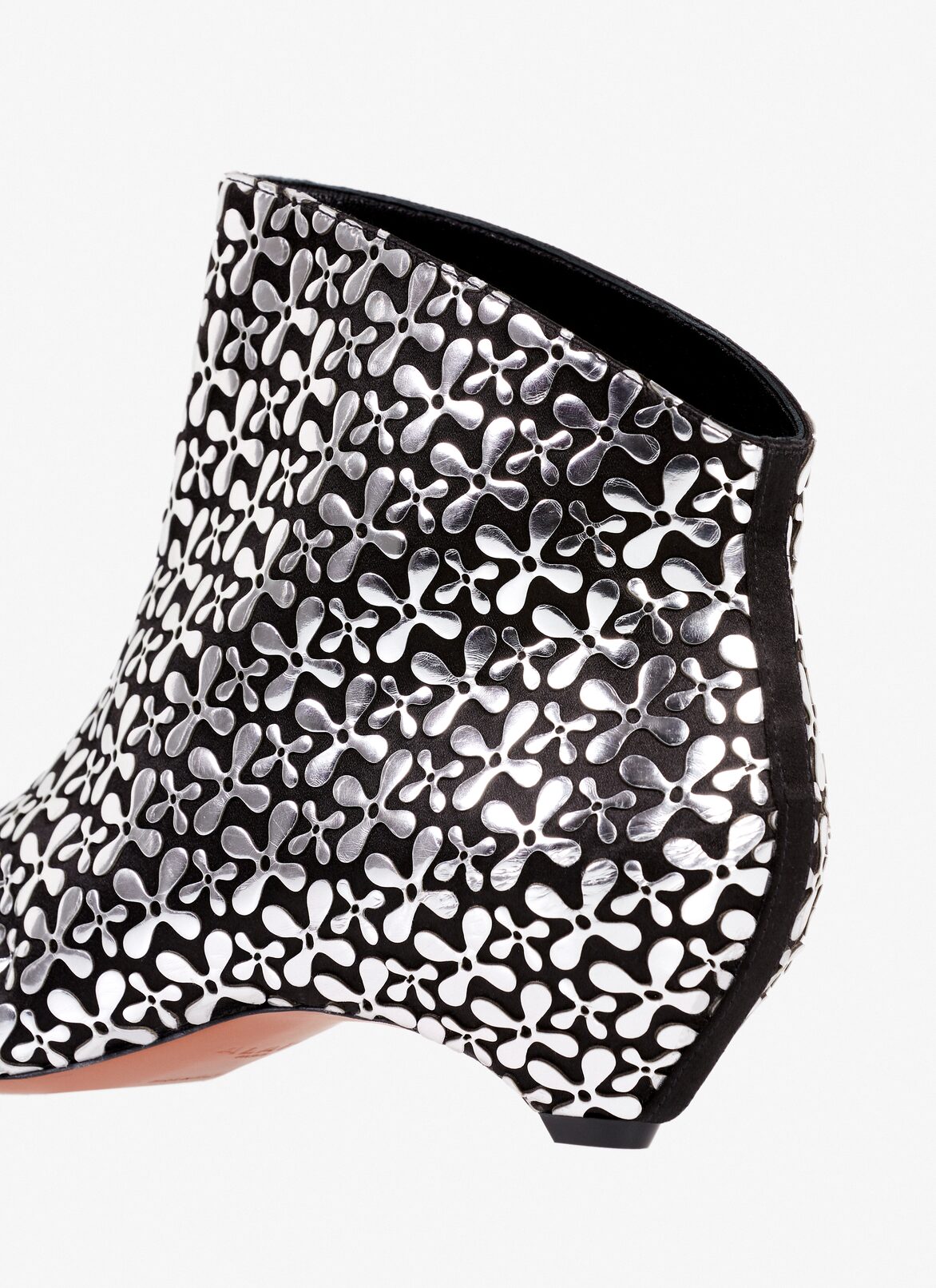 Low Boots ALAÏA BLACK LOW BOOTS